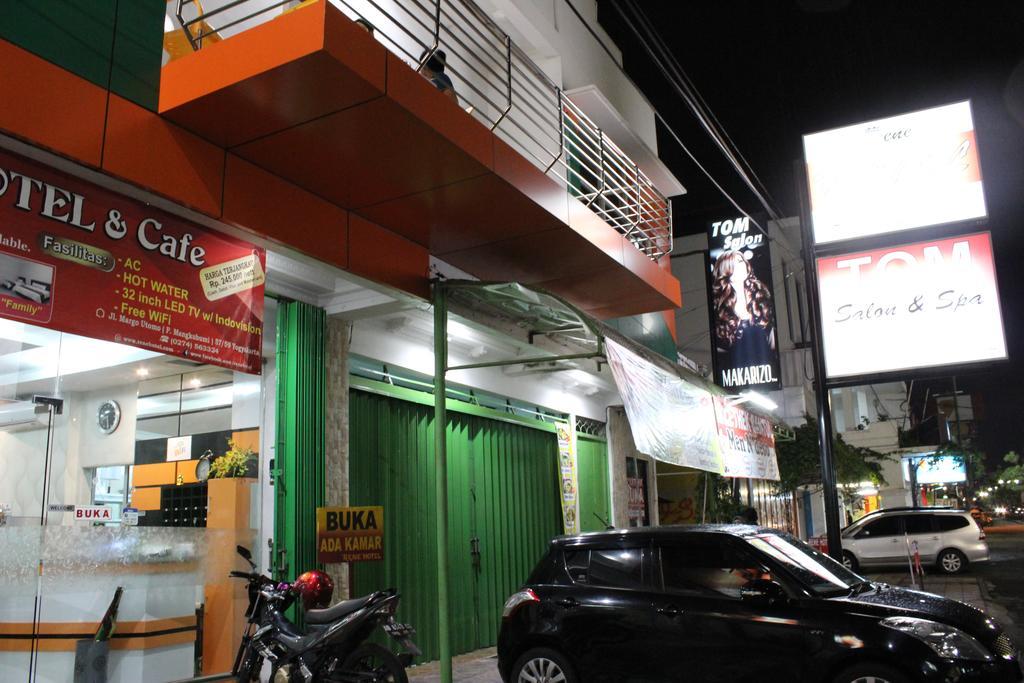 Rene Hotel Yogyakarta Exterior photo
